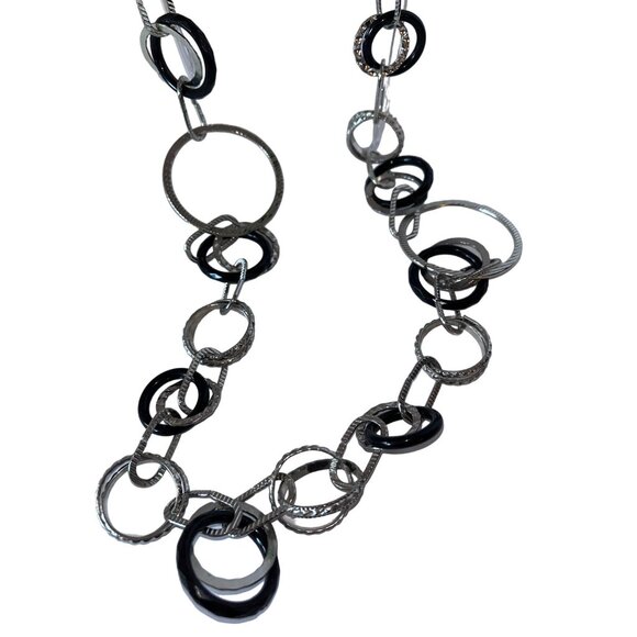 Chico's Textured Black & Silver Circle Signed 21" Link Necklace - Picture 7 of 10
